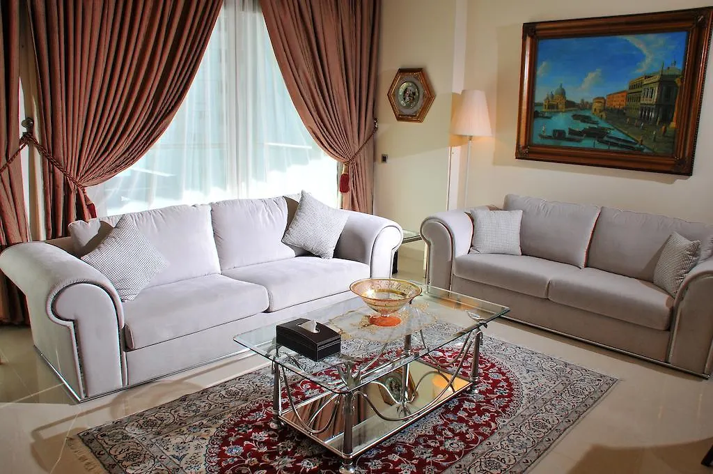 Dolphin Royal Suites Raouche Beiroet Hotel