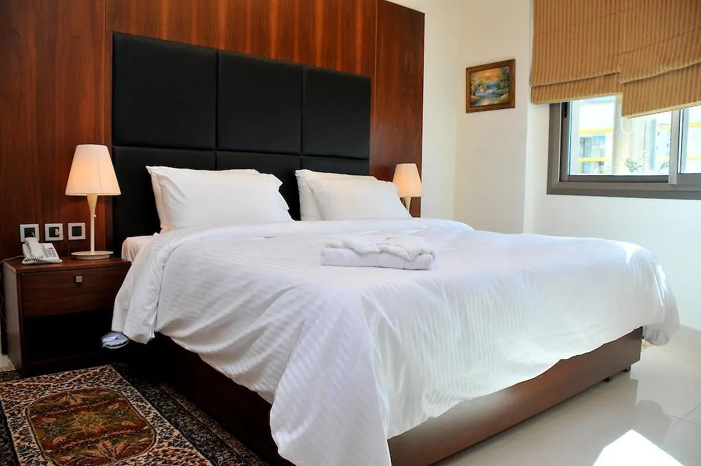 Dolphin Royal Suites Raouche Beiroet