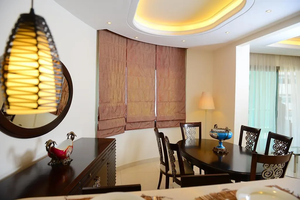 Dolphin Royal Suites Raouche Beiroet 4*,  Libanon