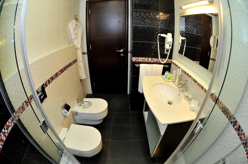 **** Hotel Dolphin Royal Suites Raouche Bejrut Liban
