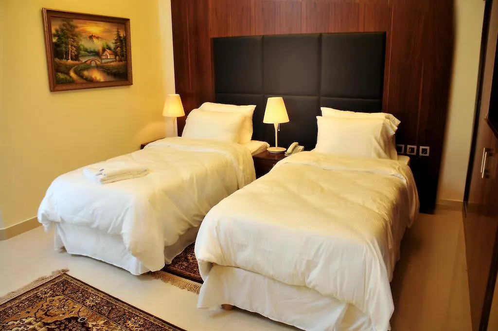 Dolphin Royal Suites Raouche Bejrut Hotel