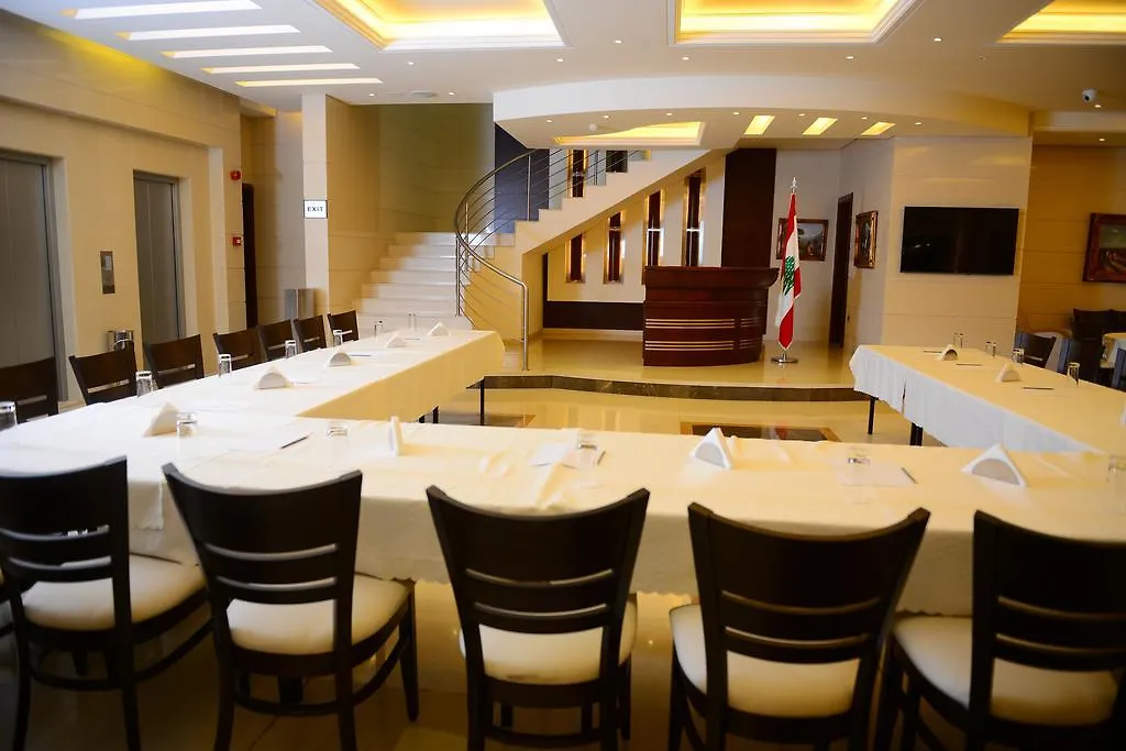 Dolphin Royal Suites Raouche Bejrut Hotel